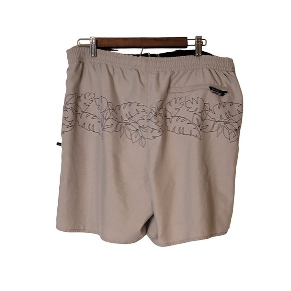 Newport Blue Lined Swin Trunks‎ Size Large Graphic Print Pockets Tan - Picture 3 of 8